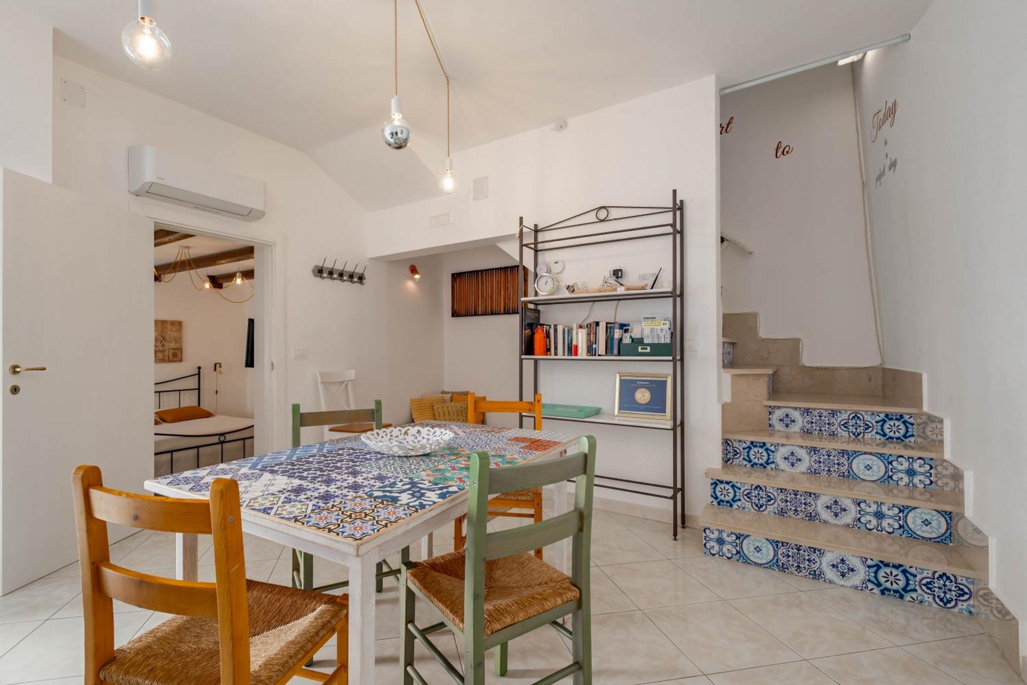 Antiche Mura Apartment Cielo di Puglia -2 matrimoniali, cucina,letto singolo e terrazzo Turi Esterno foto