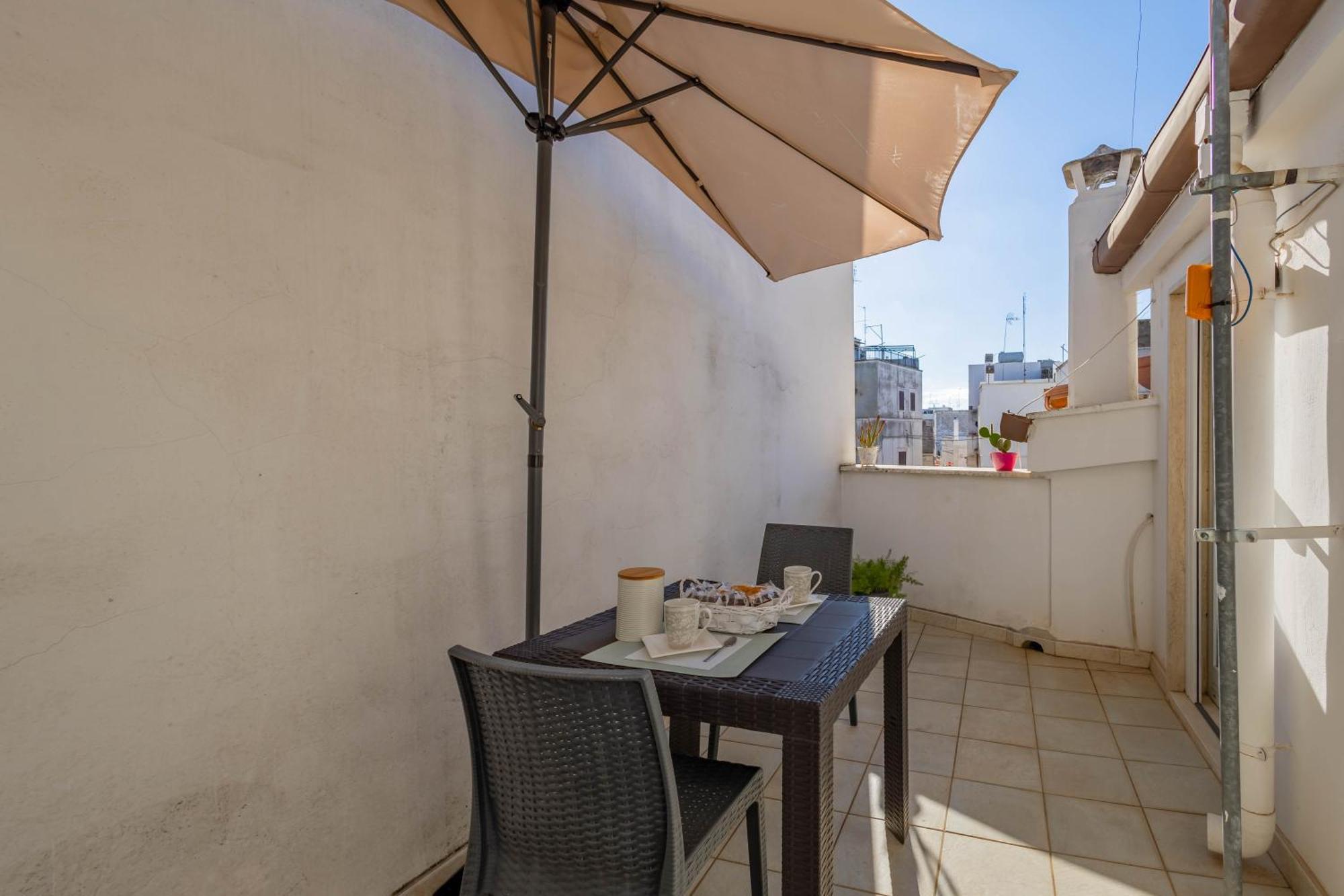 Antiche Mura Apartment Cielo di Puglia -2 matrimoniali, cucina,letto singolo e terrazzo Turi Esterno foto
