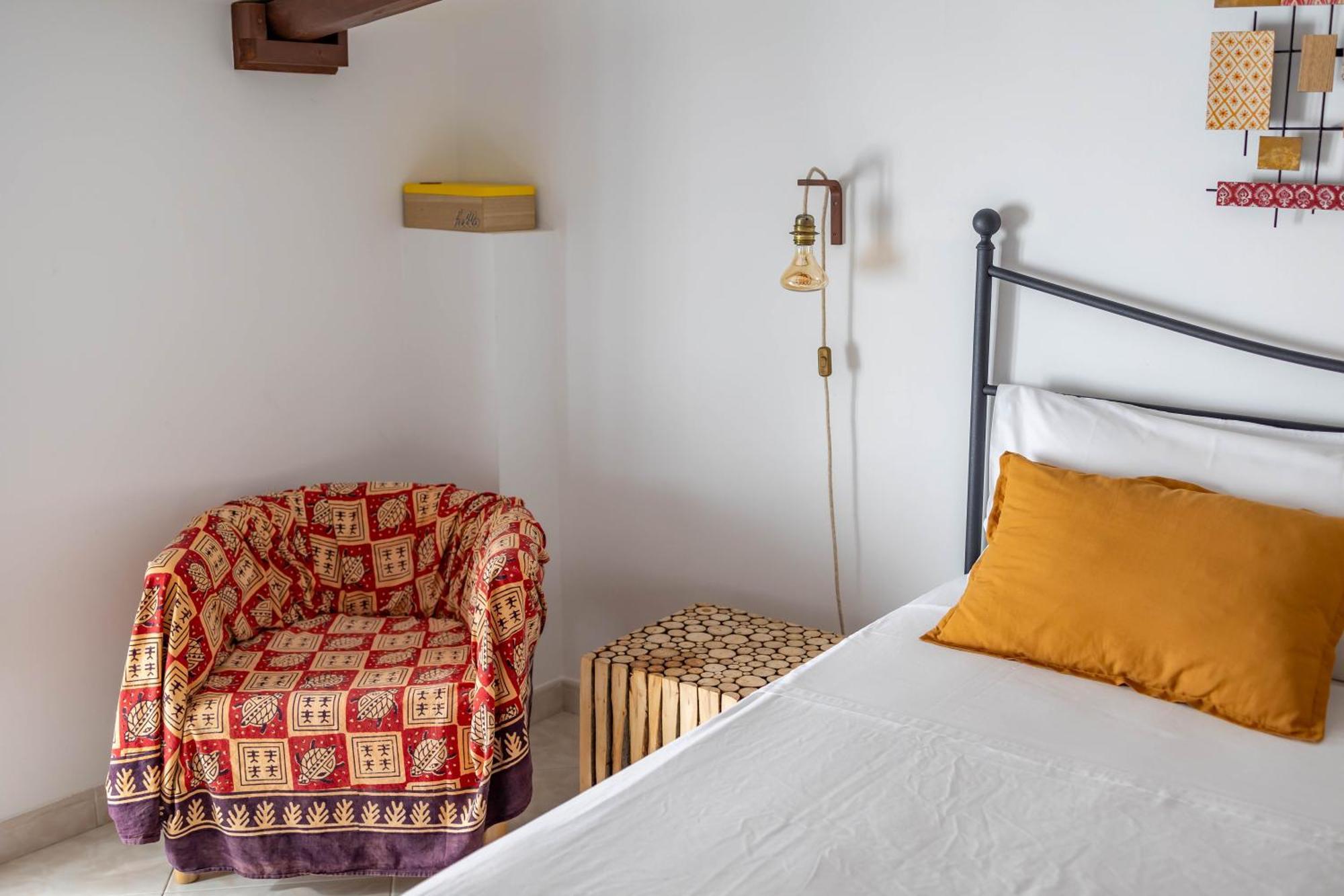 Antiche Mura Apartment Cielo di Puglia -2 matrimoniali, cucina,letto singolo e terrazzo Turi Esterno foto