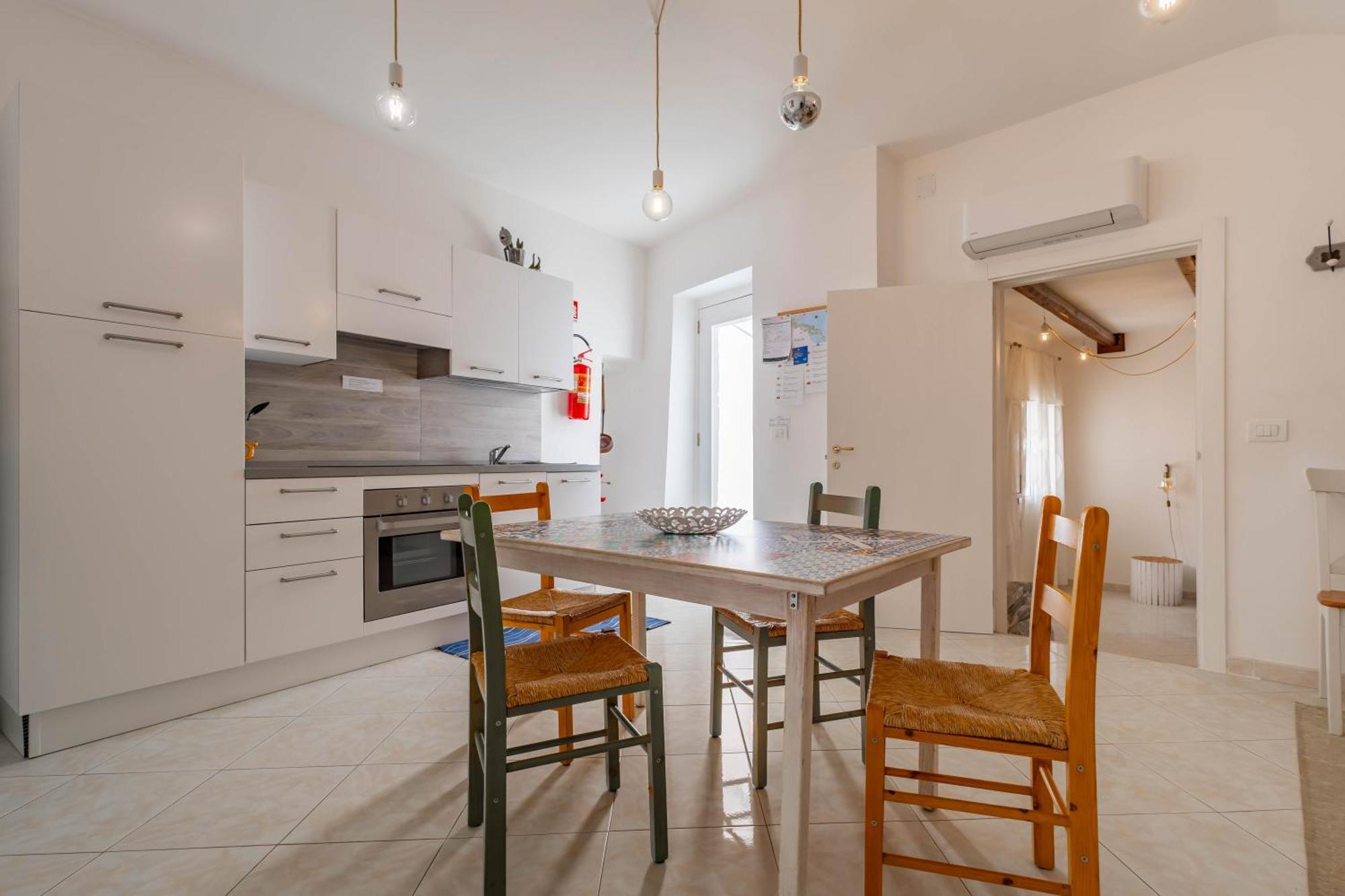 Antiche Mura Apartment Cielo di Puglia -2 matrimoniali, cucina,letto singolo e terrazzo Turi Esterno foto